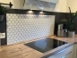 Preview: Spritzschutz Küche Hartschaumplatte Dreieck Mosaik Schwarz Grau Preview: Spritzschutz Küche Hartschaumplatte Dreieck Mosaik Schwarz Grau