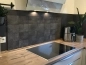 Preview: Spritzschutz Küche Acrylglas Anthrazit Betonfliesen Preview: Spritzschutz Küche Acrylglas Anthrazit Betonfliesen