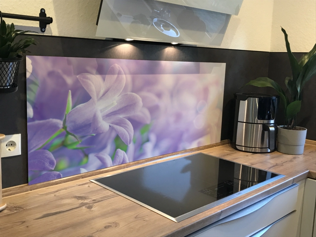 Spritzschutz Küche Hartschaumplatte Lila Blume