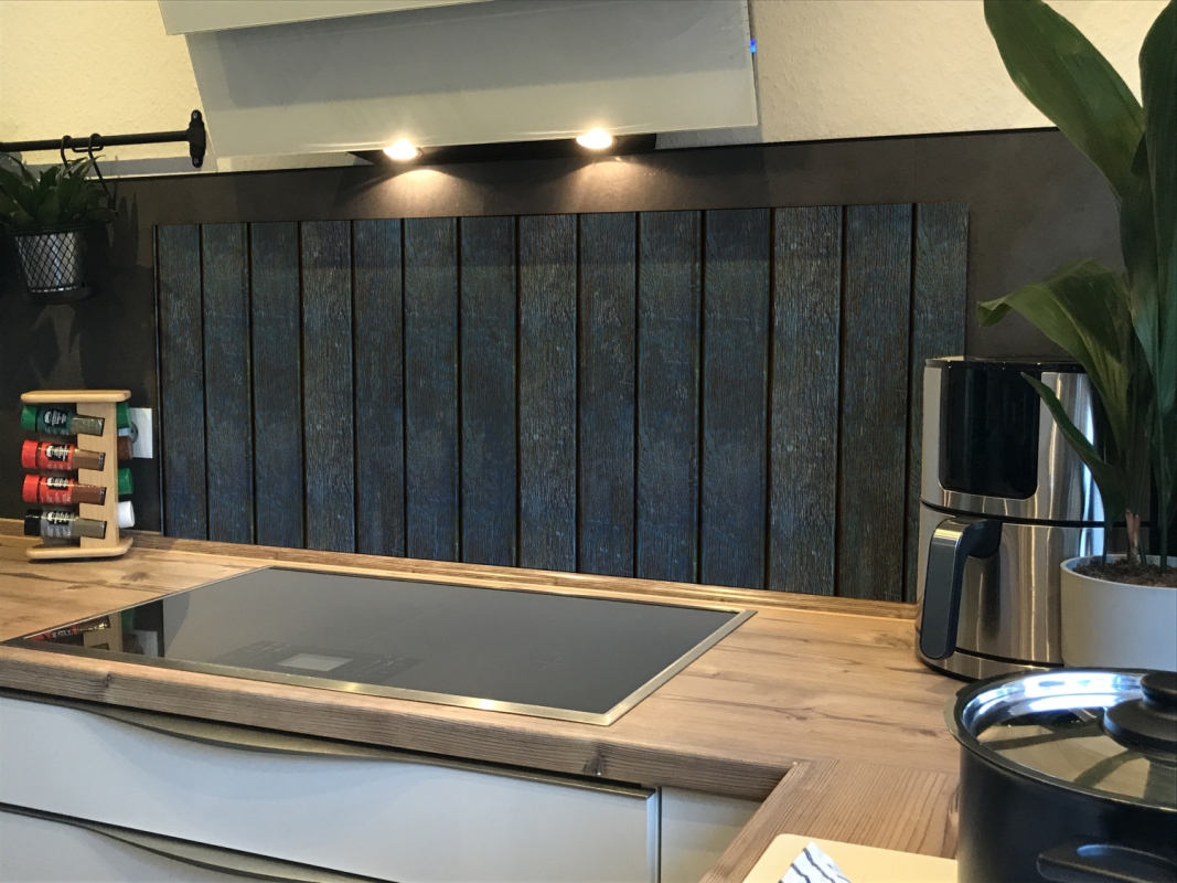 Spritzschutz Küche Acrylglas Dunkelblaue Holzbalken