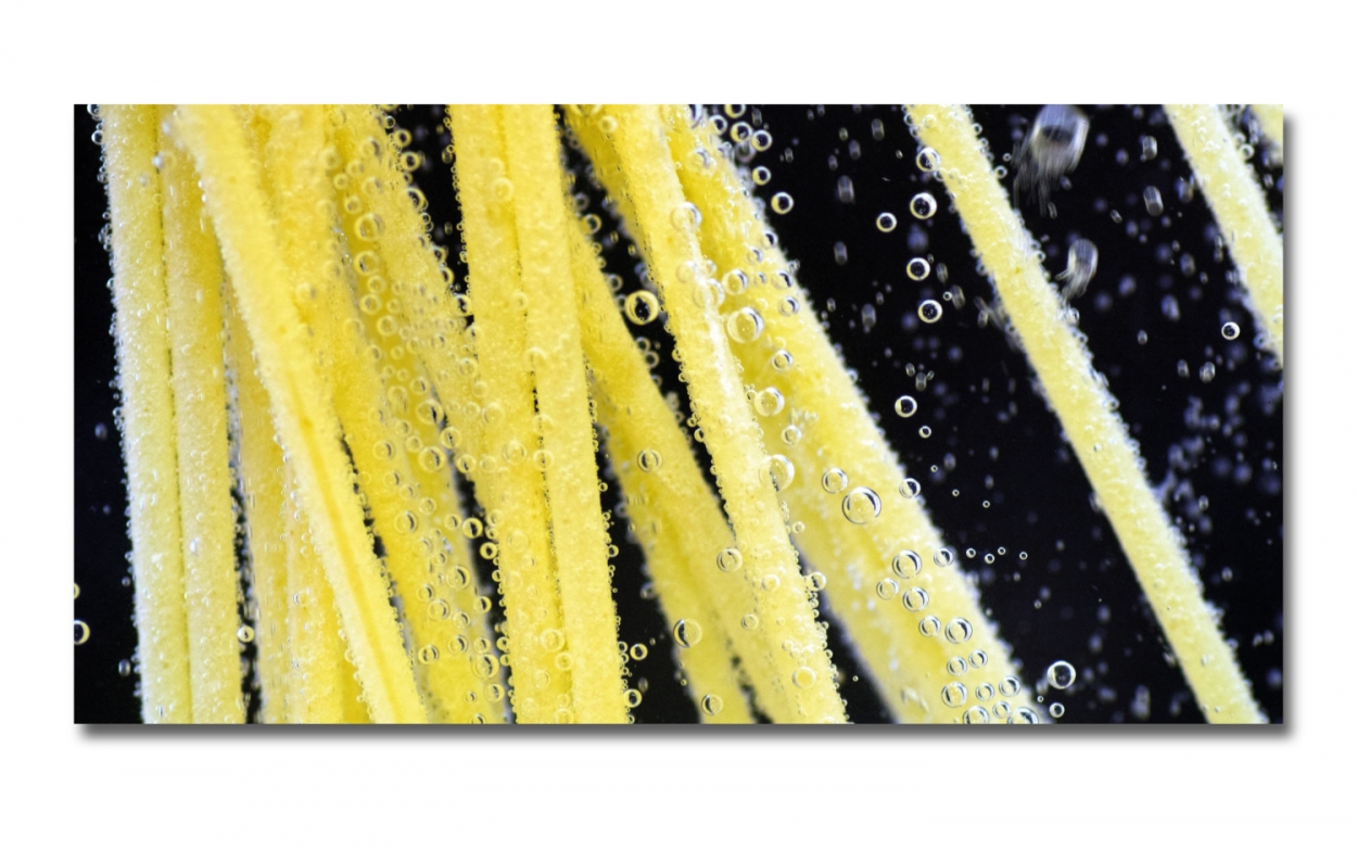 Spritzschutz Küche Hartschaumplatte Spaghetti unter Wasser Spritzschutz Küche Hartschaumplatte Spaghetti unter Wasser