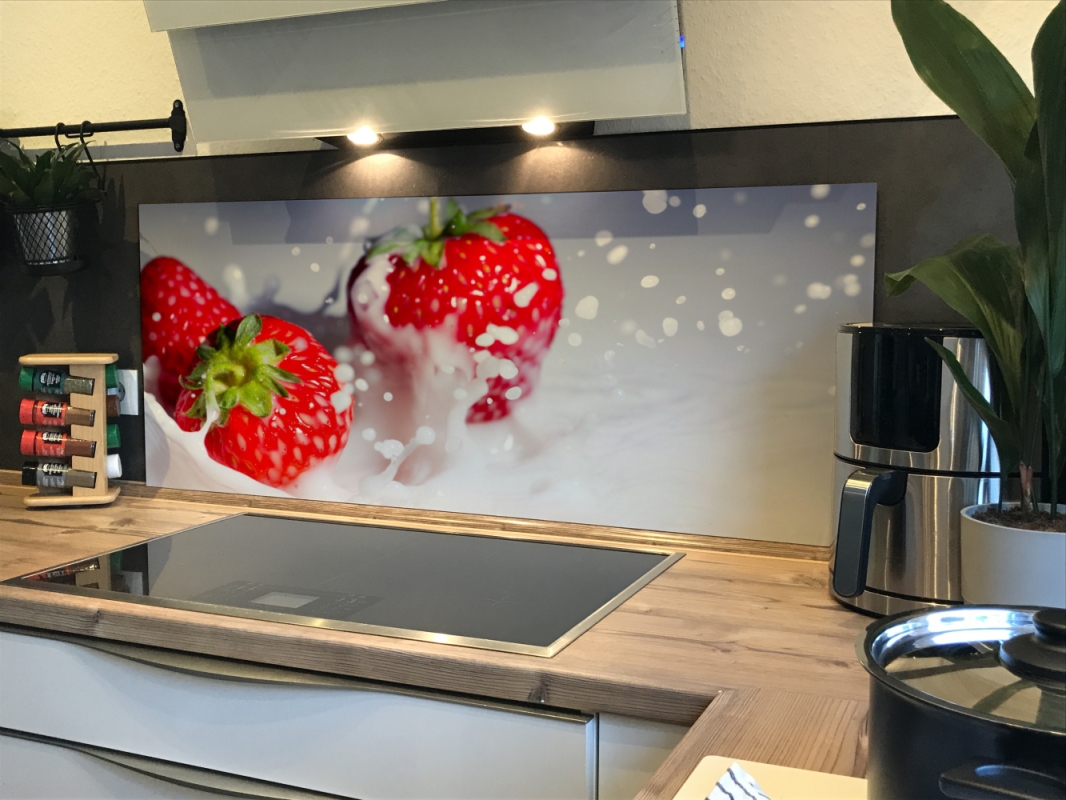 Spritzschutz Küche Erdbeeren Milch Spritzschutz Küche Erdbeeren Milch
