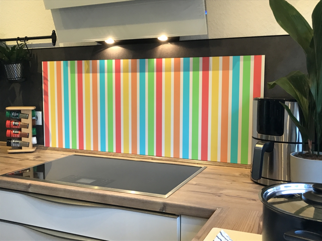 Spritzschutz Küche Hartschaumplatte Bunte Linien Spritzschutz Küche Hartschaumplatte Bunte Linien